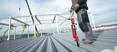 Máy vặn vít xây dựng kim loại dùng điện ST 1800 230V Hilti #378548