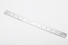 Thước lá thẳng SATA 150mm 91401