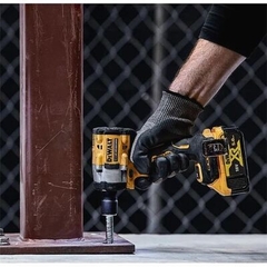 Máy siết bulong dùng pin Dewalt DCF892N-B1