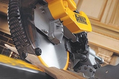 Máy cưa trượt để bàn điện đa góc 305mm-15AMP Dewalt DWS780-KR
