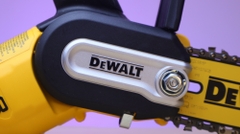 Máy cưa xích dùng pin Dewalt DCCS623B