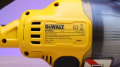 Máy hút bụi dùng pin Dewalt DCV501LN-B1
