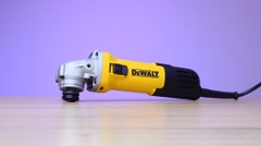 Máy mài góc điện 750W Dewalt DWE750S-B1