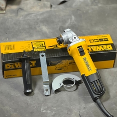 Máy mài góc điện 750W Dewalt DWE750S-B1