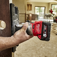 Máy phay Milwaukee M18 FTR