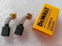 Phụ tùng: Cặp chổi than dùng cho máy đánh bóng DWP849X Dewalt N398327