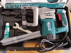 Máy đục bê tông TH213006 TOTAL