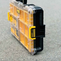 Hộp dụng cụ (nhựa) ToughSystem® Dewalt DWST83394-1
