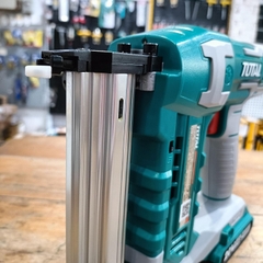 Súng bắn đinh thẳng dùng pin 20V TCBNLI3508 TOTAL