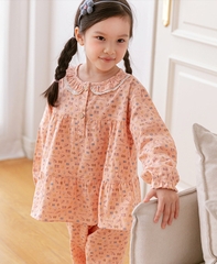 Bộ đồ bé gái 083111