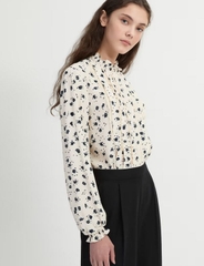 Sơ mi nữ Hàn Quốc 032412