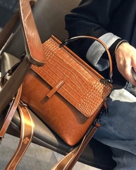 Túi da nữ handmade 083123