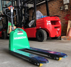 Nâng pallet nặng liên tục: Có nên dùng xe nâng tay cơ không?