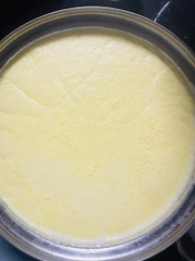 Mua sữa bò tươi ở quận 10