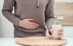 Vì sao nấu sữa bò bị tanh? Nguyên nhân và cách khắc phục hiệu quả