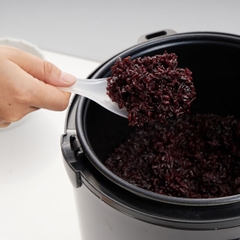 Nồi cơm điện LocknLock Daily Rice Cooker EJR472BLK dung tích 1.8L - Màu đen