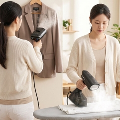 Bàn ủi hơi nước LocknLock hút vải thông minh ENI216BLK