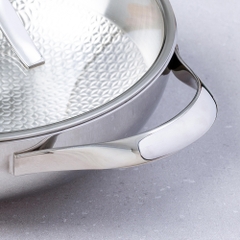 Nồi lẩu - chảo đúc inox 304 3 lớp đáy liền dập nổi Kaiyo sâu lòng 2 tay cầm vung kính size 24cm, 28cm