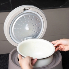 Nồi cơm điện tử Kaiyo lòng phủ sứ dày 3.6mm nấu cơm ngon, giữ nhiệt 12 giờ