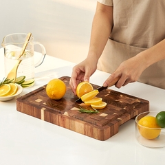 Thớt gỗ tràm LocknLock kích thước 350x250x35mm 1.9kg CKD076