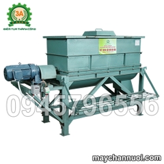 Máy trộn thức ăn chăn nuôi 3A5,5Kw (trục ngang)