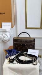 LV Vanity Chain Pouch M47125 - OEM