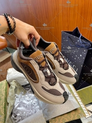 GUCCI RUN SNEAKERS 749785 - LIKE AUTH 99%