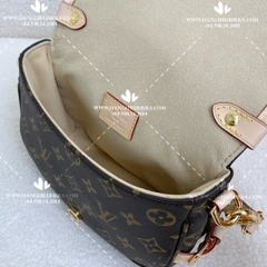 LV SAUMUR BB M46740 - LIKE AUTH 99%