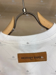 LV T-SHIRT - LIKE AUTH 99%