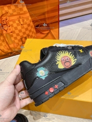 LV SNEAKER - LIKE AUTH 99%