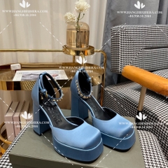 VERSACE AEVITAS SINGLE FLATFORM PUMPS - LIKE AUTH 99%