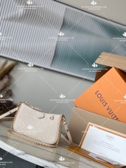 LV EASY POUCH ON STRAP M81066 - LIKE AUTH 99%