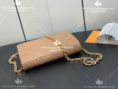 LV POCHETTE COUSSIN M82162 - LIKE AUTH 99%