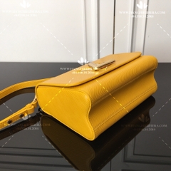 LV TWIST MM M59888 - LIKE AUTH 99%