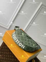 LV MOON CROSSBODY M23838 - LIKE AUTH 99%