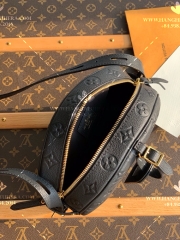 LV BOITE CHAPEAU SOUPLE MM - LIKE AUTH 99%