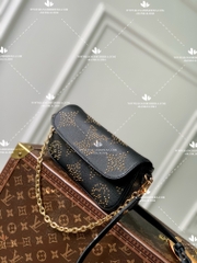 LV WALLET ON CHAIN IVY M82653 - LIKE AUTH 99%