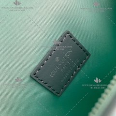 LV Steamer Wearable Wallet M22637 - LIKE AUTH 99%