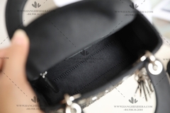 MINI LADY DIOR BAG SIZE 17 - LIKE AUTH 99%