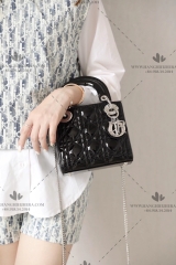 MINI LADY DIOR BAG SIZE 17 - LIKE AUTH 99%