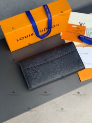 LV CAPUCINES WALLET TAURILLON LEATHER M61248 - LIKE AUTH 99%