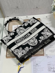 MEDIUM DIOR BOOKTOTE - LIKE AUTH 99%