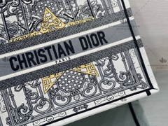 MEDIUM DIOR BOOKTOTE - LIKE AUTH 99%