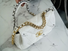 CHANEL 19 BAG AS1160 -  LIKE AUTH 99%