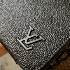 LV ALPHA WEARABLE WALLET M59161 - LIKE AUTH 99%