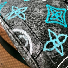 LV DISCOVERY BUMBAG M21397 - LIKE AUTH 99%