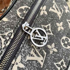 LV LOOP M21752 - LIKE AUTH 99%