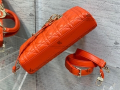 MEDIUM LADY D-JOY BAG - LIKE AUTH 99%