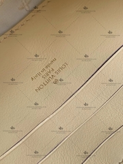 LV WALLET ON STRAP BUBBLEGRAM M81400 - LIKE AUTH 99%