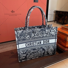 MEDIUM DIOR BOOKTOTE - LIKE AUTH 99%